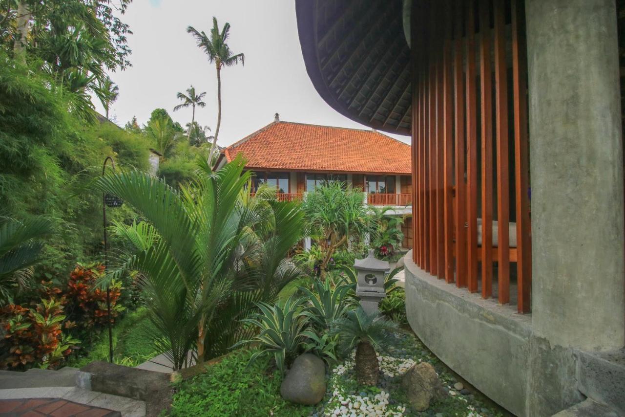 Queen At Gunung Sari Ubud Kültér fotó